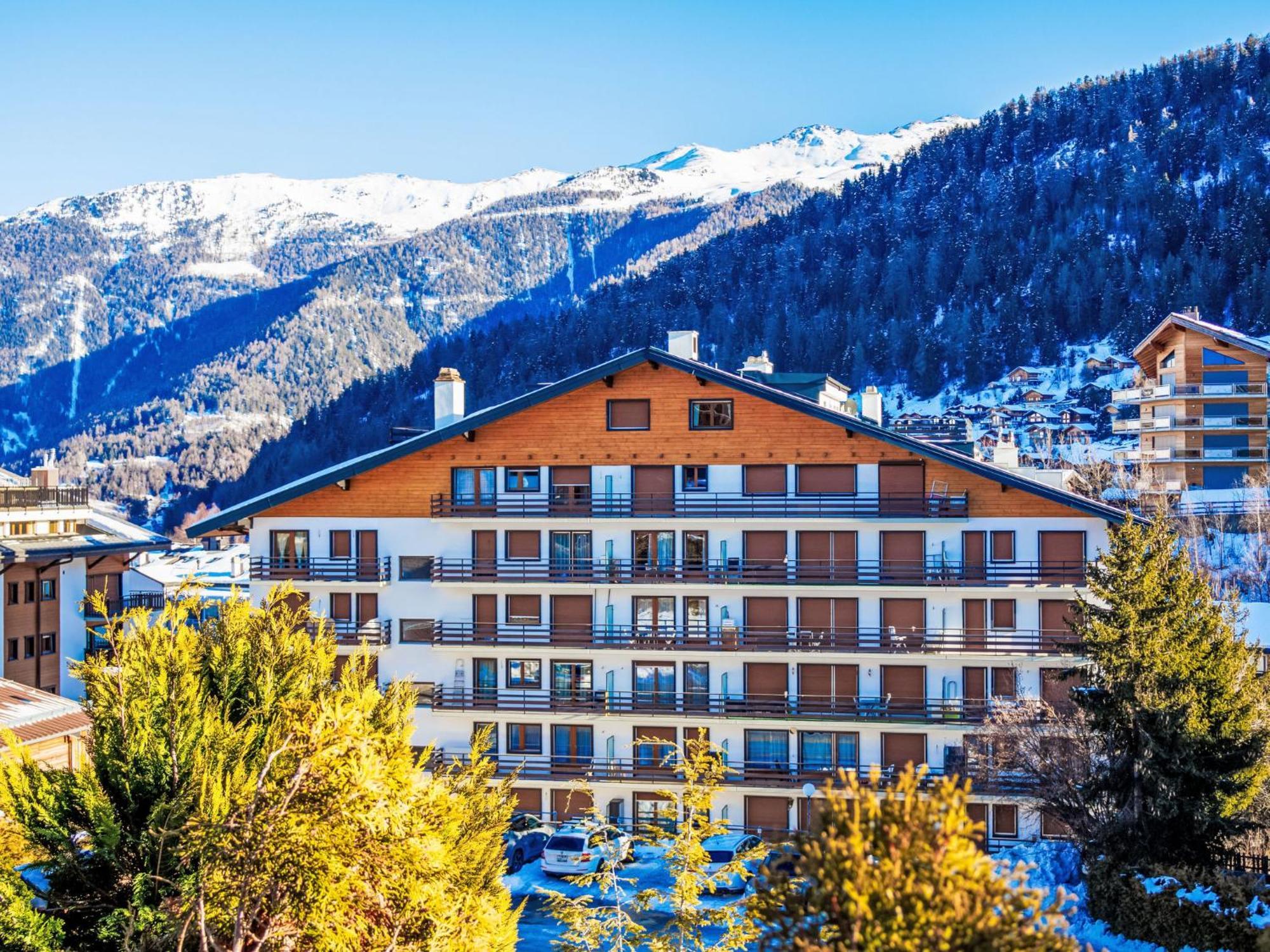 Apartment Les Platanes E3 By Interhome Nendaz Exterior photo